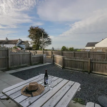 Holiday home Edgemere Retreat